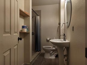 611  Wayne Street , Dallas Texas 75223