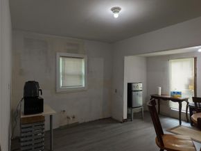 611  Wayne Street , Dallas Texas 75223
