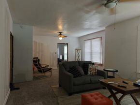 611  Wayne Street , Dallas Texas 75223