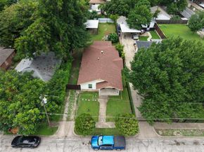 611  Wayne Street , Dallas Texas 75223