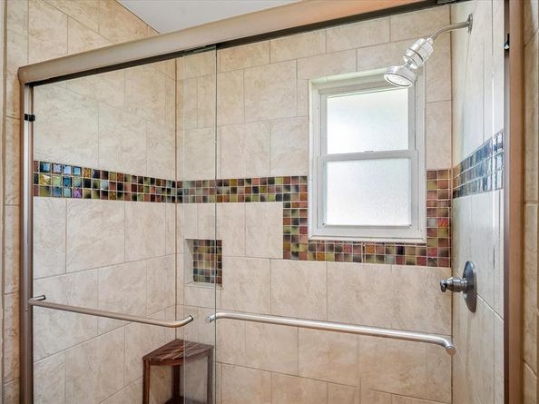 11070  Delford Circle , Dallas Texas 75228