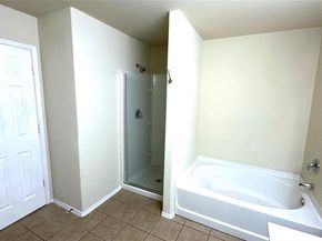 817  Lark Drive , Aubrey Texas 76227