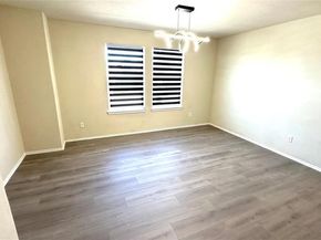 817  Lark Drive , Aubrey Texas 76227