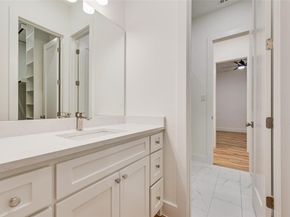 3530  Gibsondell Avenue , Dallas Texas 75211