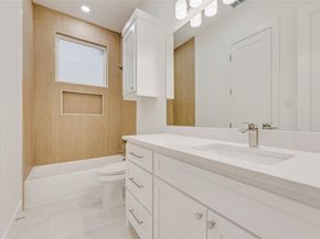 3530  Gibsondell Avenue , Dallas Texas 75211