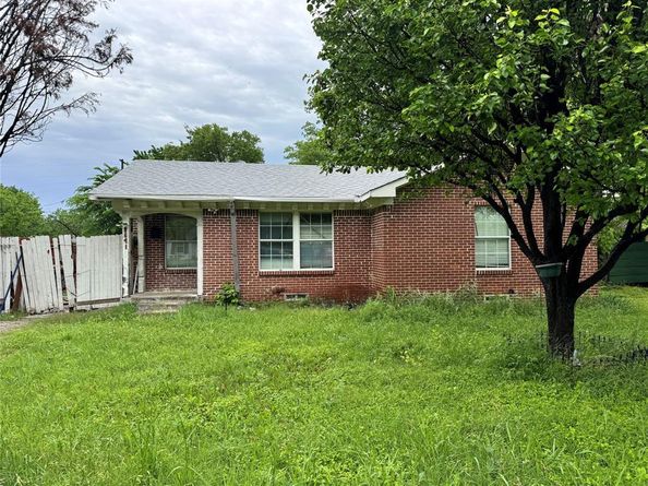 8641  Craige Drive , Dallas Texas 75217