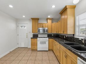 1516  Baxley Street , Carrollton Texas 75006