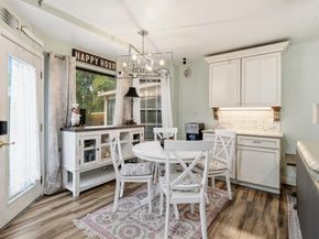 5860  Marina Drive  24, Garland Texas 75043