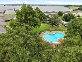 5860  Marina Drive  24, Garland Texas 75043