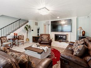 5860  Marina Drive  24, Garland Texas 75043