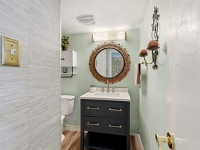 5860  Marina Drive  24, Garland Texas 75043