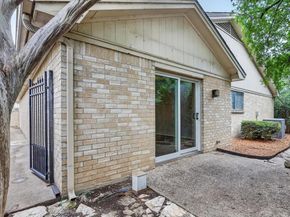 4083  Hidden View Circle , Fort Worth Texas 76109