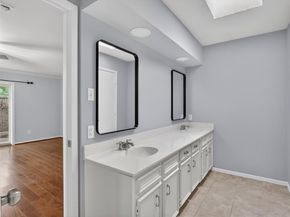 4083  Hidden View Circle , Fort Worth Texas 76109