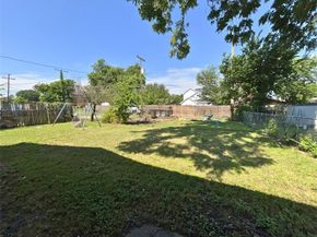 4232  5th Avenue , Fort Worth Texas 76115