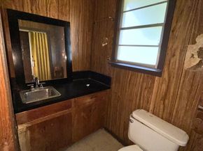 4232  5th Avenue , Fort Worth Texas 76115