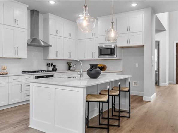 12995  Wimbledon Way , Farmers Branch Texas 75234