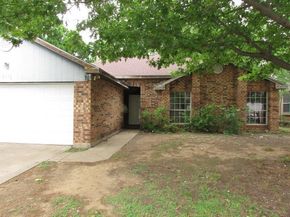 8337  Cloverglen Lane , Fort Worth Texas 76123