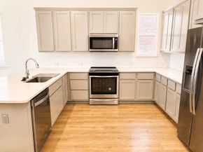2825  Stanley Avenue , Fort Worth Texas 76110