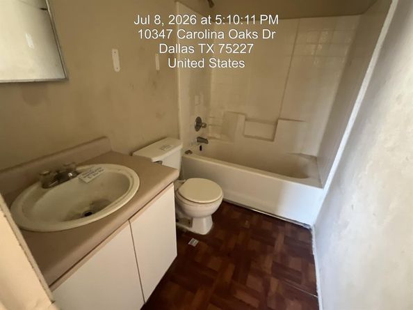 10347  Carolina Oaks Drive , Dallas Texas 75227