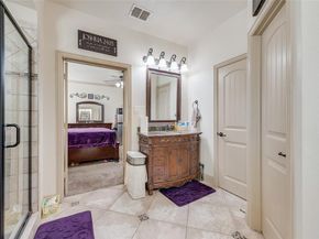 5056  Empire Way , Irving Texas 75038
