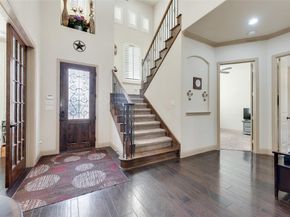 5056  Empire Way , Irving Texas 75038