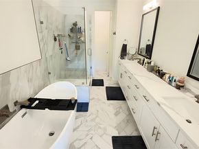 13001  Hutton Drive  12, Farmers Branch Texas 75234