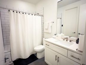 13001  Hutton Drive  12, Farmers Branch Texas 75234