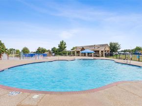 816  Skytop Drive , Fort Worth Texas 76052