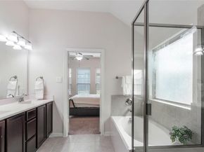 816  Skytop Drive , Fort Worth Texas 76052