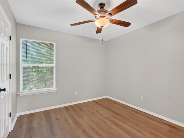1250  Nancy Lane , Lancaster Texas 75134