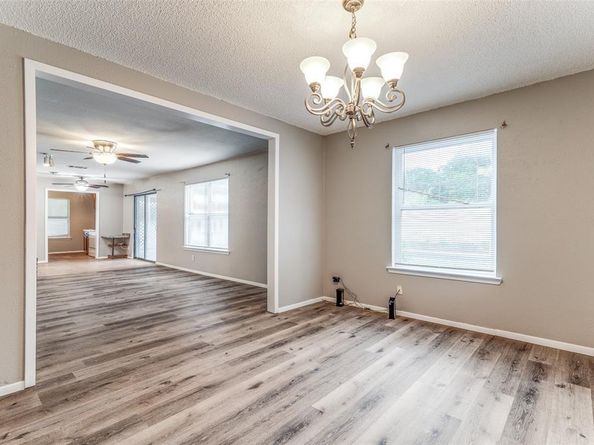 408  Windwood Court , Azle Texas 76020