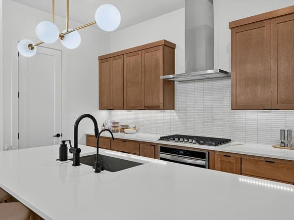 5233  Terry Street , Dallas Texas 75223