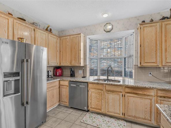 4105  Crest Ridge Drive , Irving Texas 75061