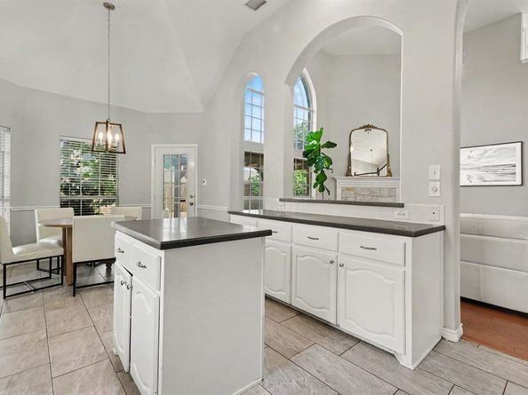 8006  Killarney Lane , Rowlett Texas 75089
