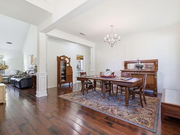 121 S Blue Bonnet Circle , Justin Texas 76247
