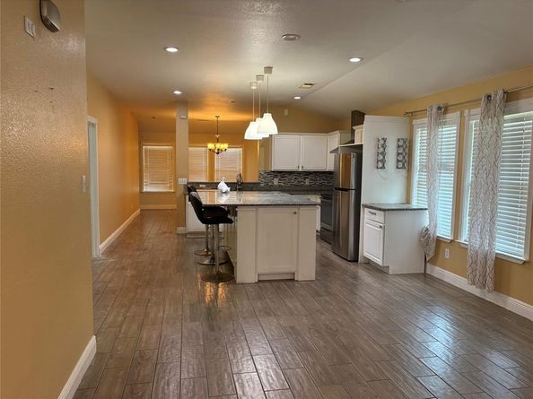 700  Stonedale Drive , Arlington Texas 76002