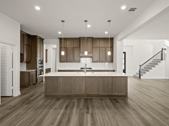 973  Reeves Drive , DeSoto Texas 75115