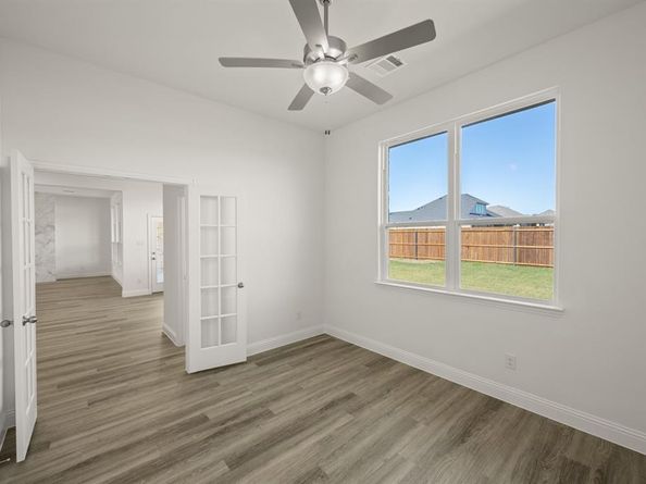 973  Reeves Drive , DeSoto Texas 75115