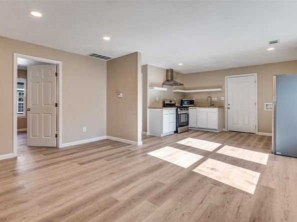 3818  Peoria Street , Dallas Texas 75212