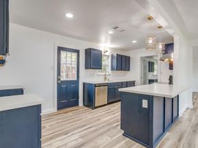 521  Mesquite Avenue , Crowley Texas 76036