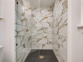 521  Mesquite Avenue , Crowley Texas 76036