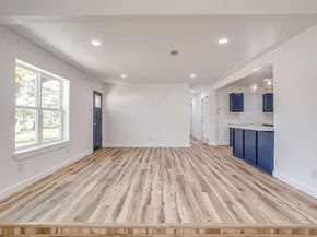 521  Mesquite Avenue , Crowley Texas 76036