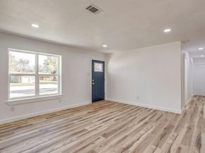 521  Mesquite Avenue , Crowley Texas 76036