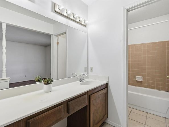 5612  Turner Street , The Colony Texas 75056