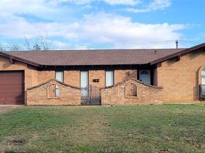 7813  Pebbleford Road , Fort Worth Texas 76134