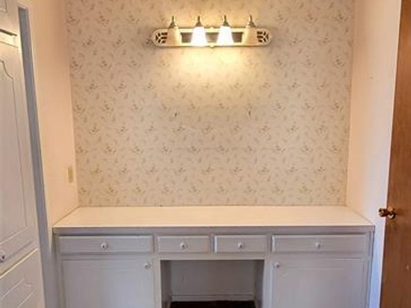 7813  Pebbleford Road , Fort Worth Texas 76134