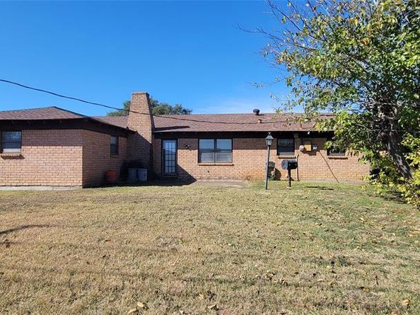 7813  Pebbleford Road , Fort Worth Texas 76134