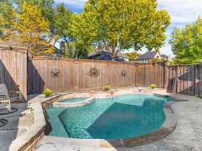 6121  Trailwood Drive , Plano Texas 75024