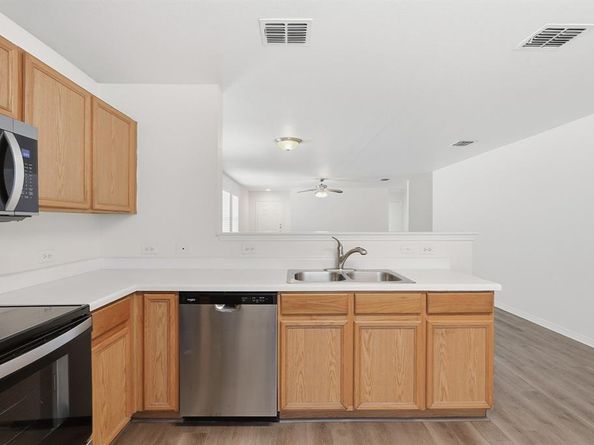 812  Poncho Lane , Fort Worth Texas 76052