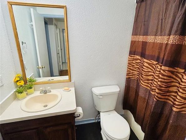 1010  Cheddar Court , Arlington Texas 76017